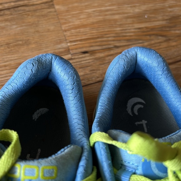 TOPO Ultrafly Women’s Running Shoes Size 7 - Picture 7 of 11